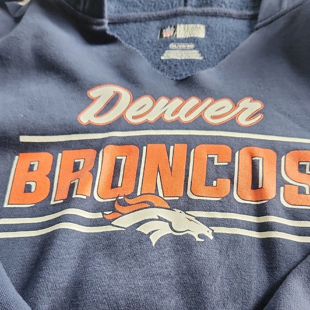 Denver Broncos Navy Sweatshirt